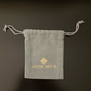 Anna Beck Dust Bag